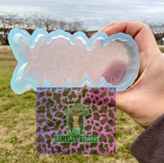 XOXO Western Mold ©️