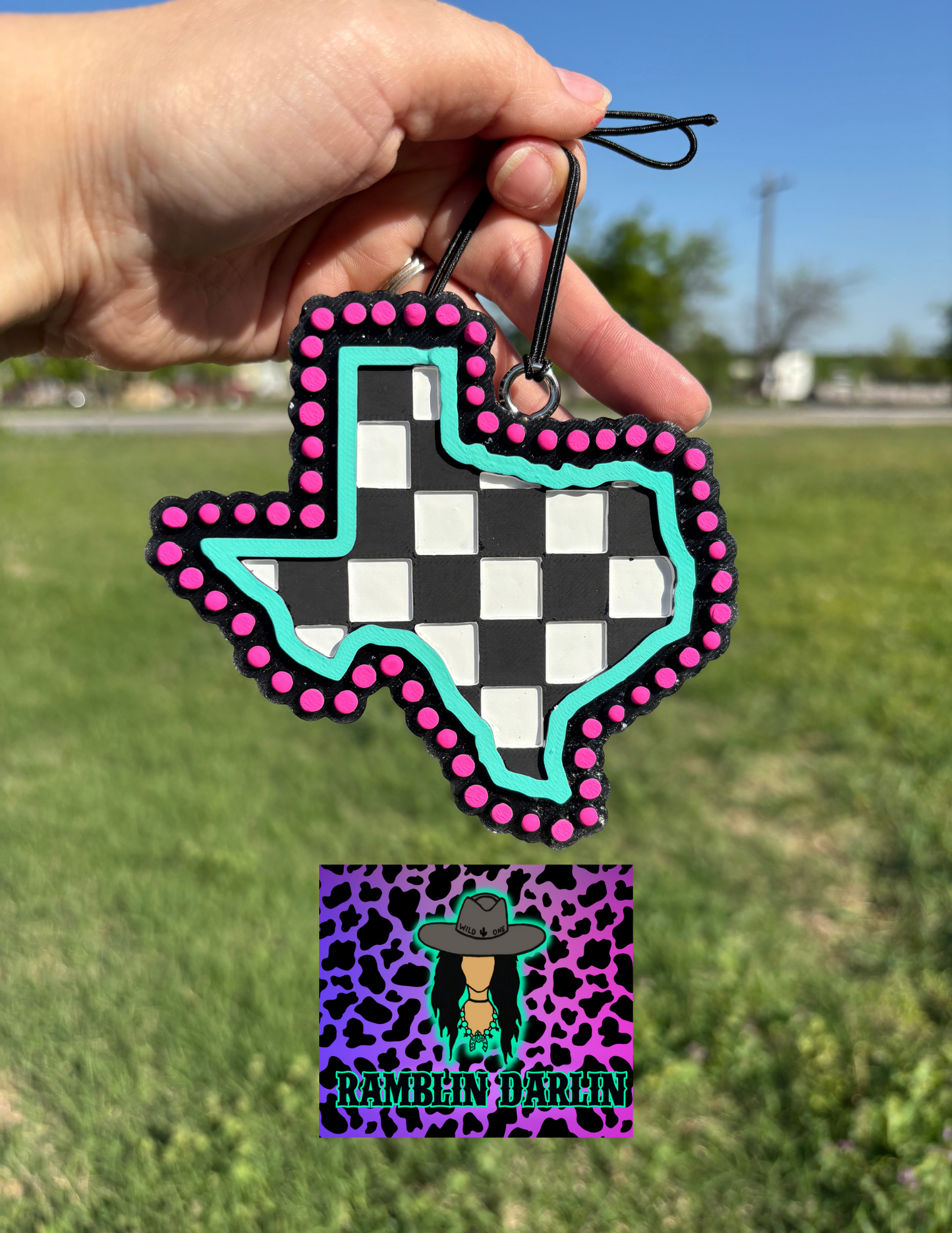 Checkered Texas Jewelry Mold ©️