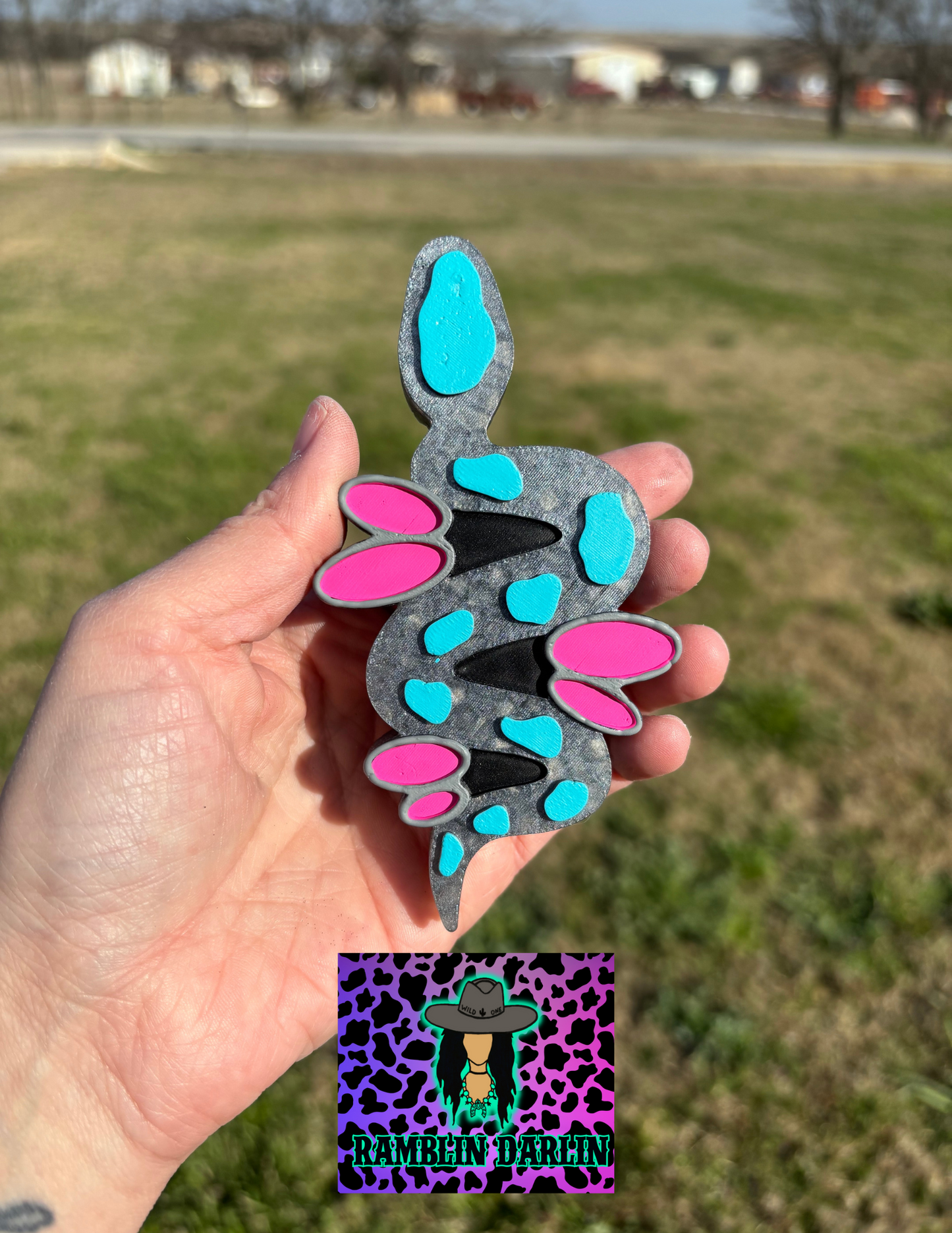 Turquoise Snake Mold ©️