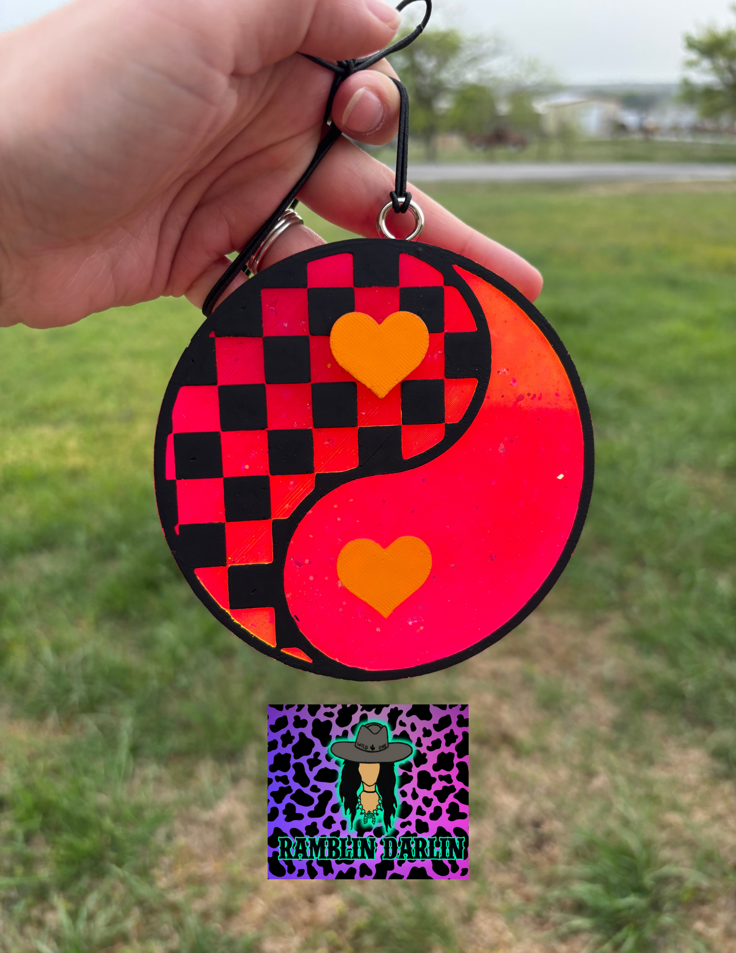 Checkered Ying Yang Mold