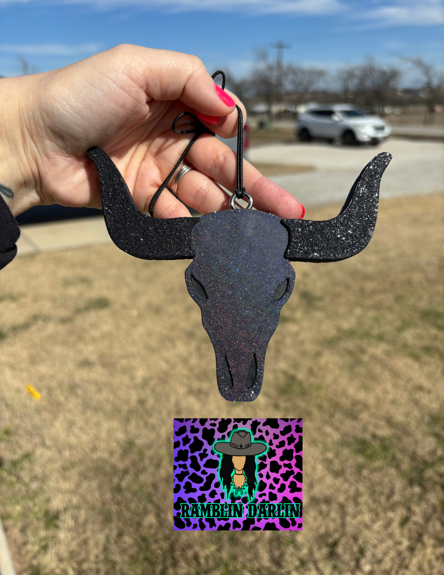 RAMBLIN Bull Skull Mold ©️