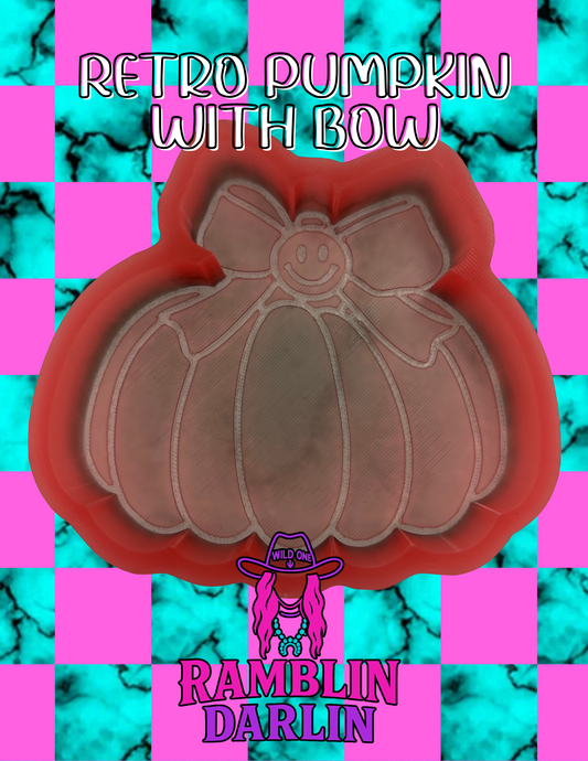 Retro Pumpkin With Bow Mold