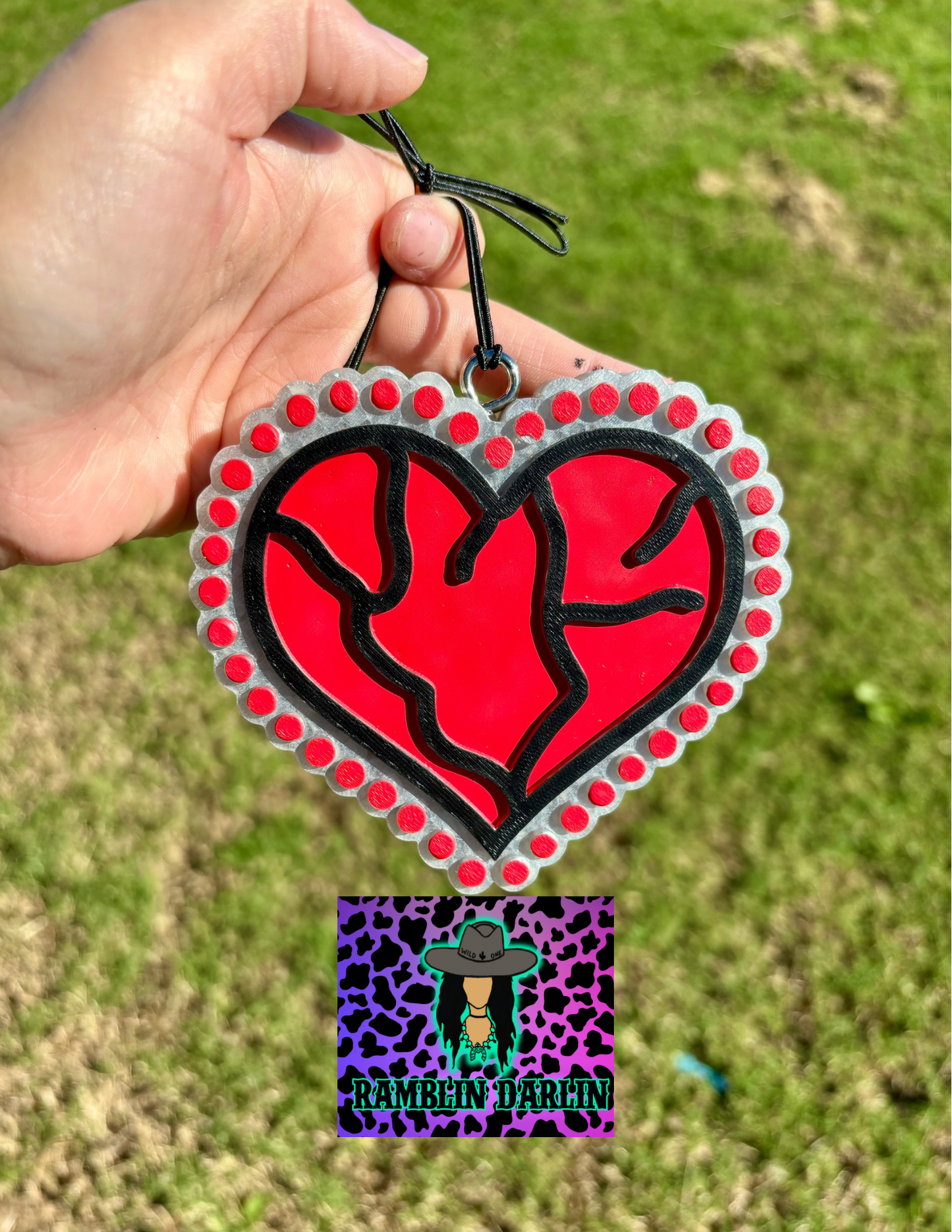 Turquoise Heart Mold ©️