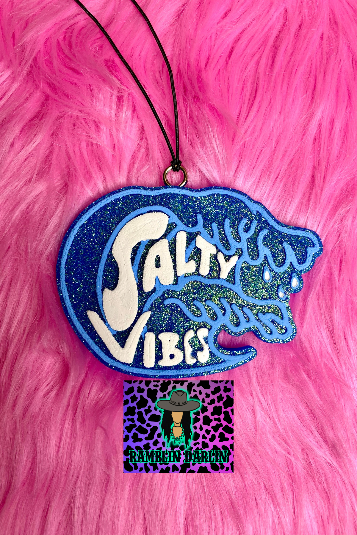 Salty Vibes Wave Mold ©️