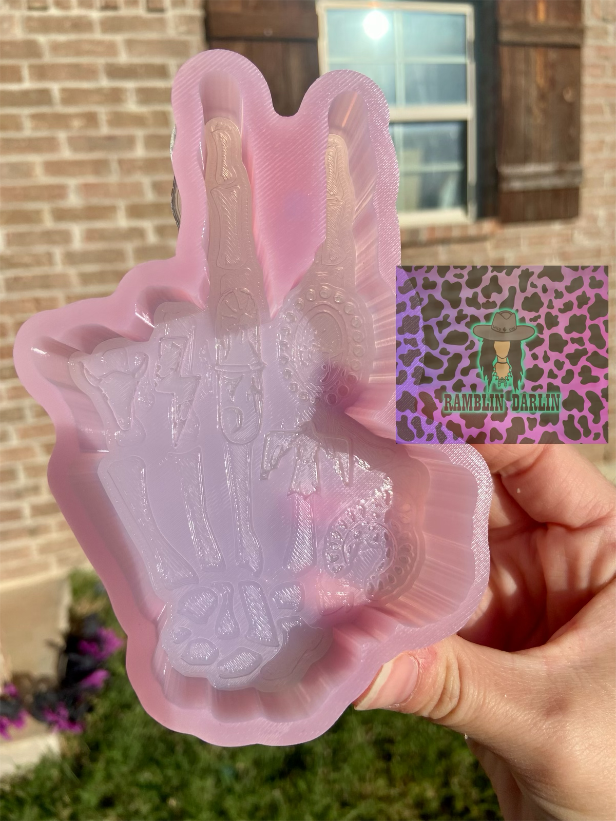 Western Skeleton Hand Mold