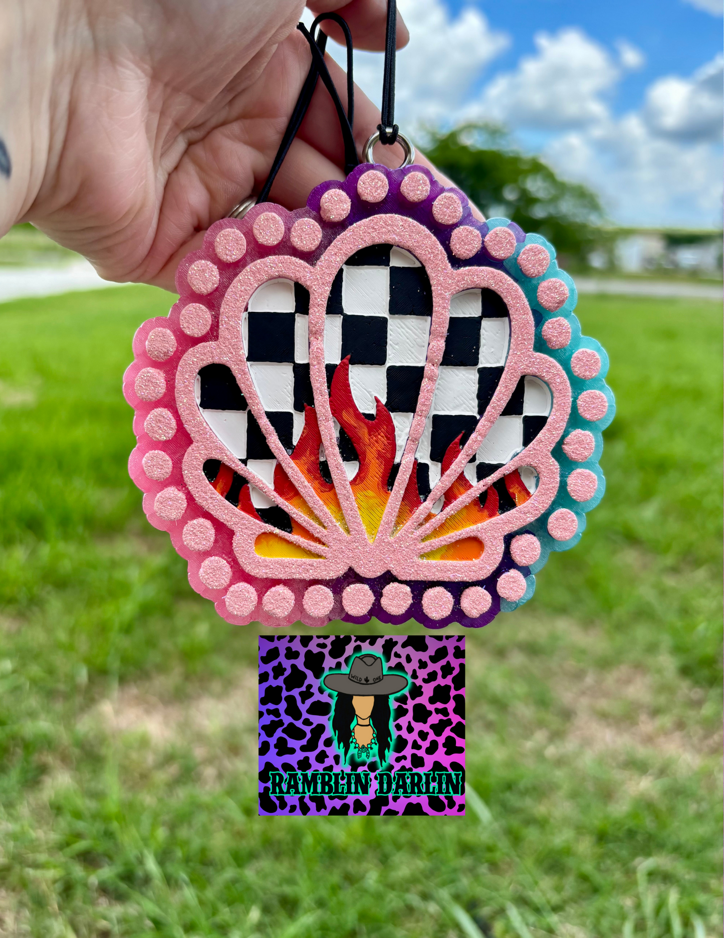 Checkered Flame Clam Jewelry Mold