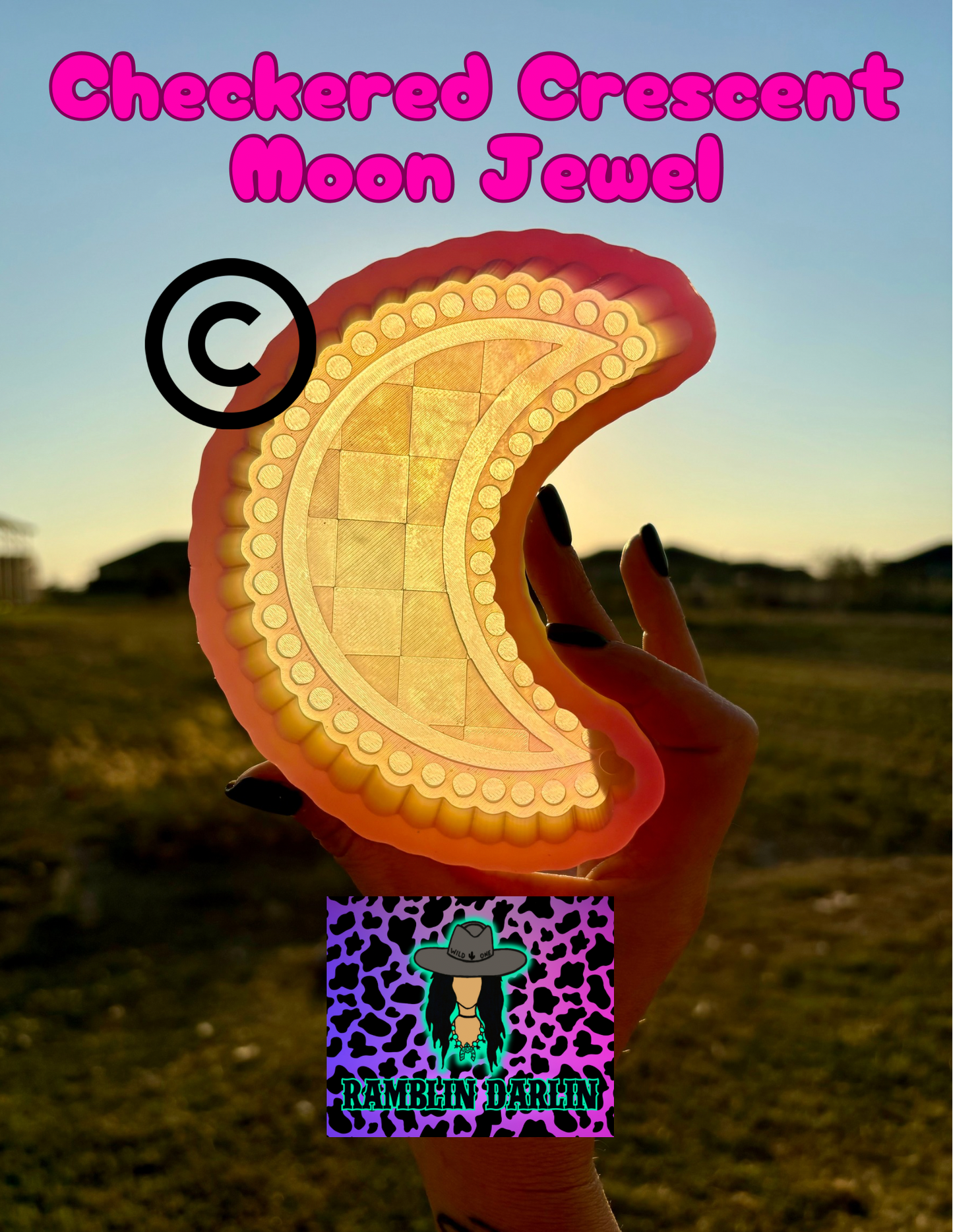 Checkered Crescent Moon Jewel Mold ©️