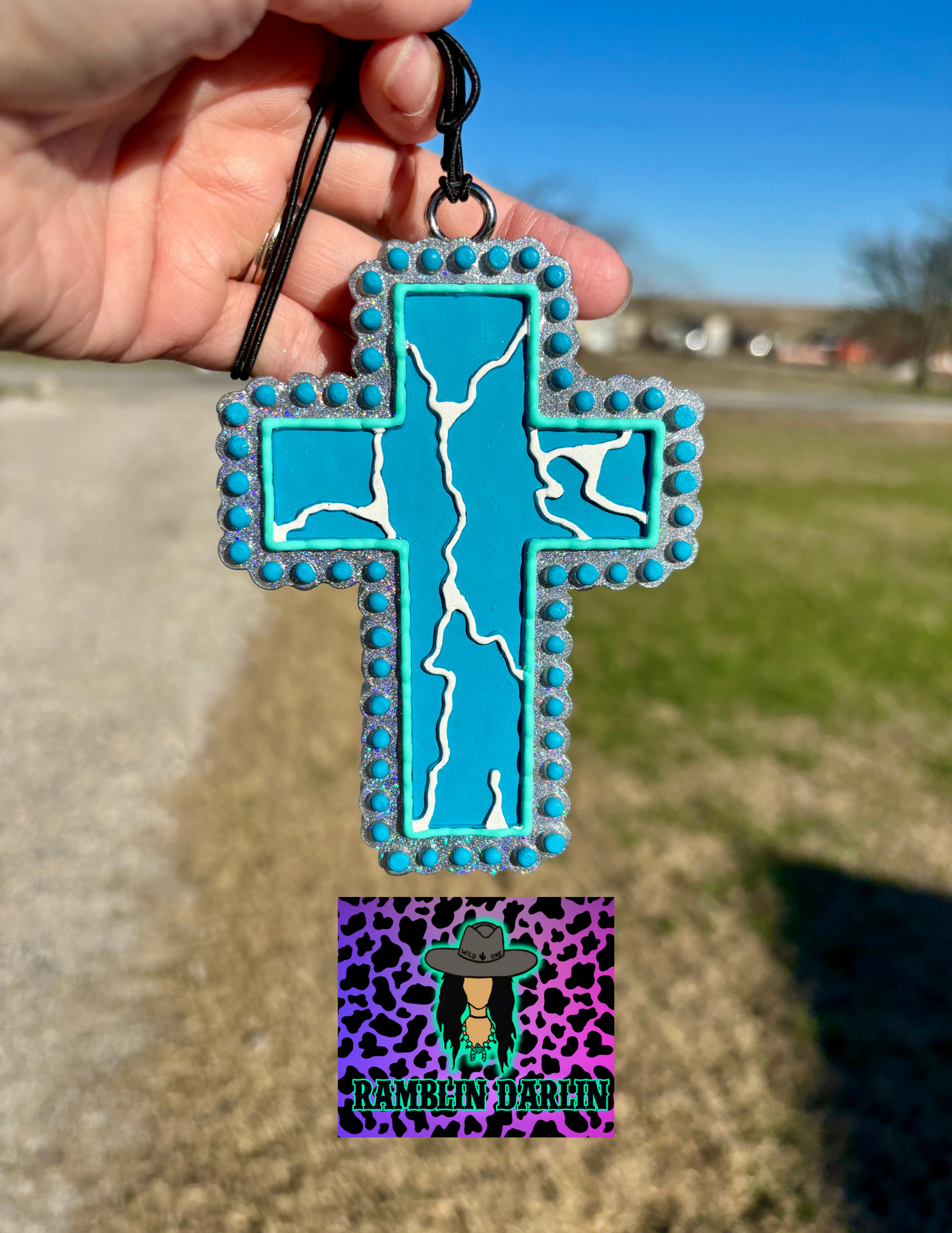 Turquoise Cross Mold ©️