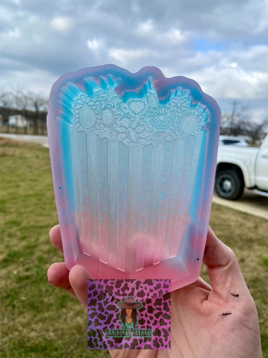 Popcorn Bucket of Turquoise Mold ©️