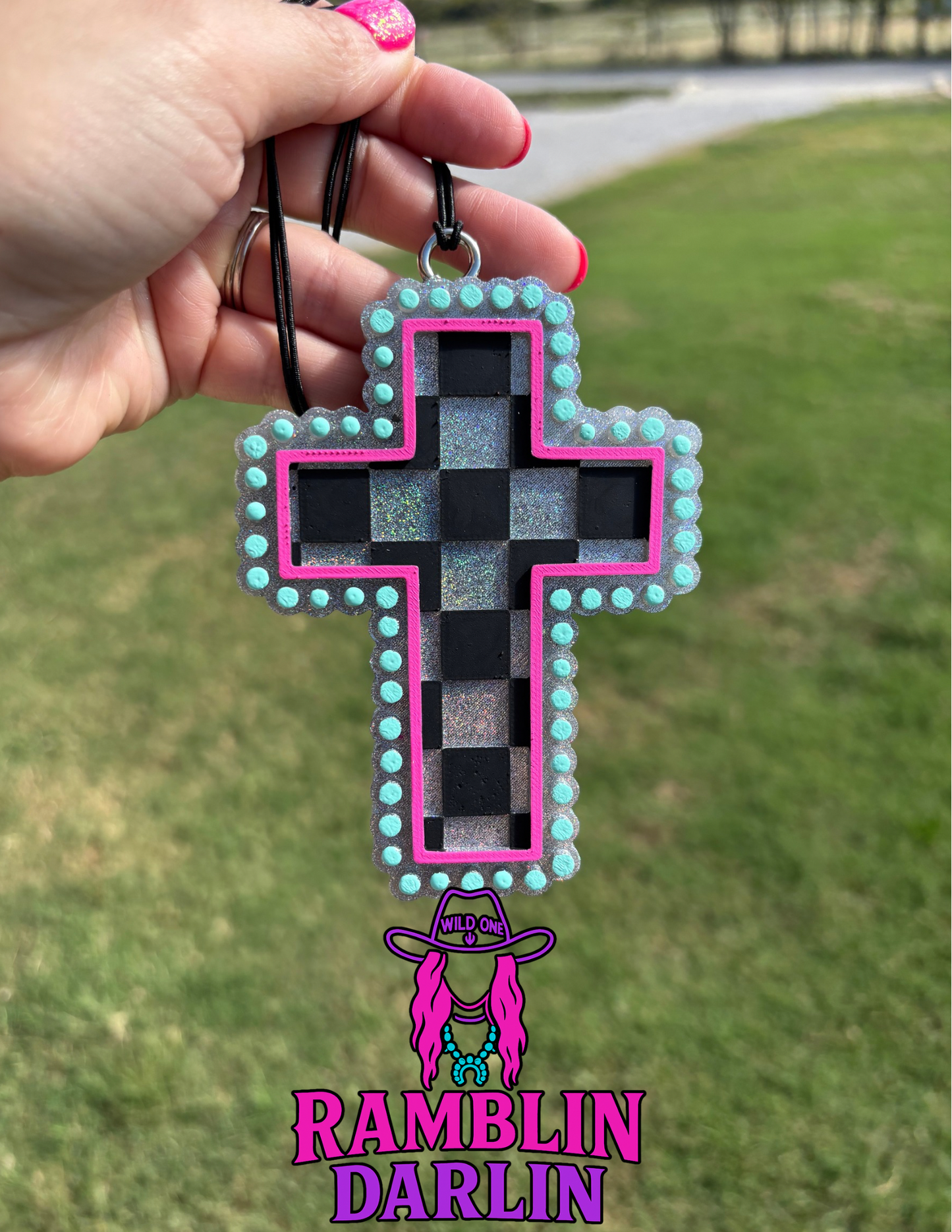 Checkered Cross Jewelry Mold ©️