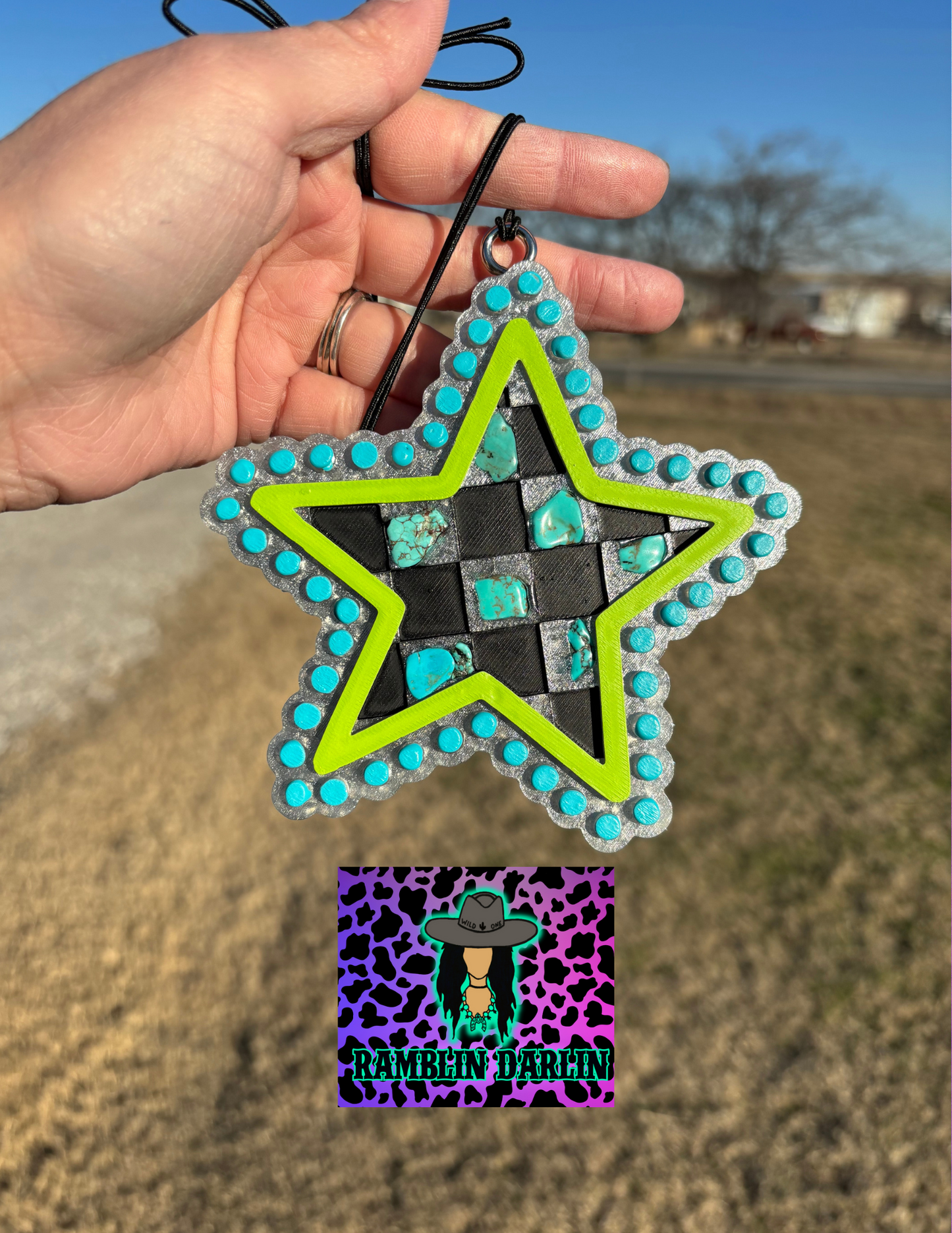Checkered Star Jewelry Mold ©️