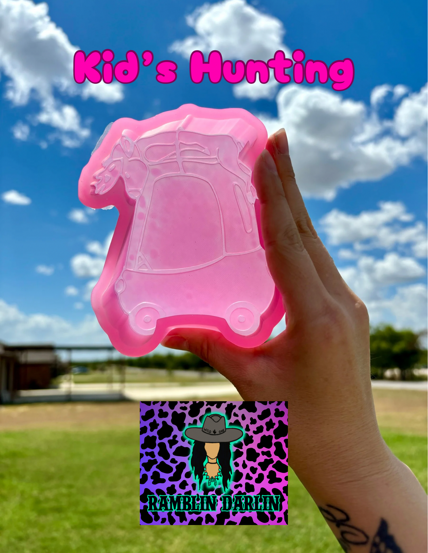 Kid’s Hunting Mold