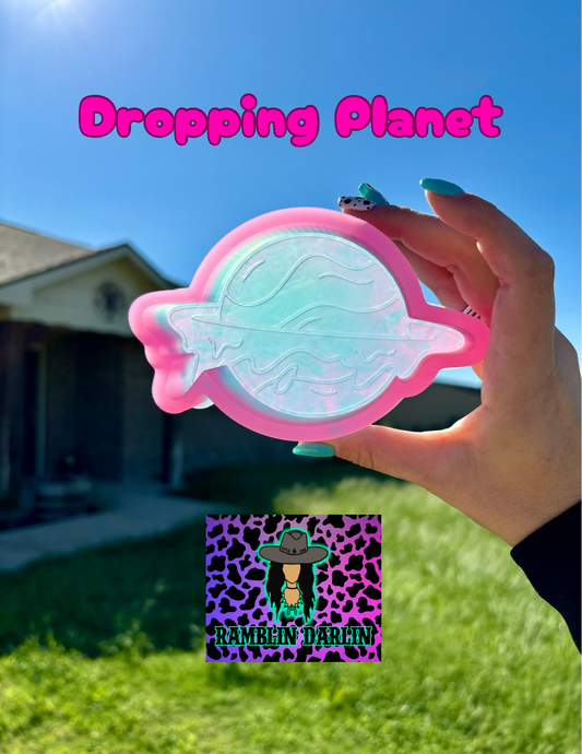 Dripping Planet Mold