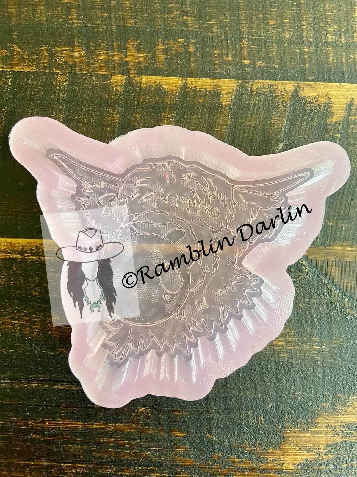 Bubblegum Highland Cow Mold