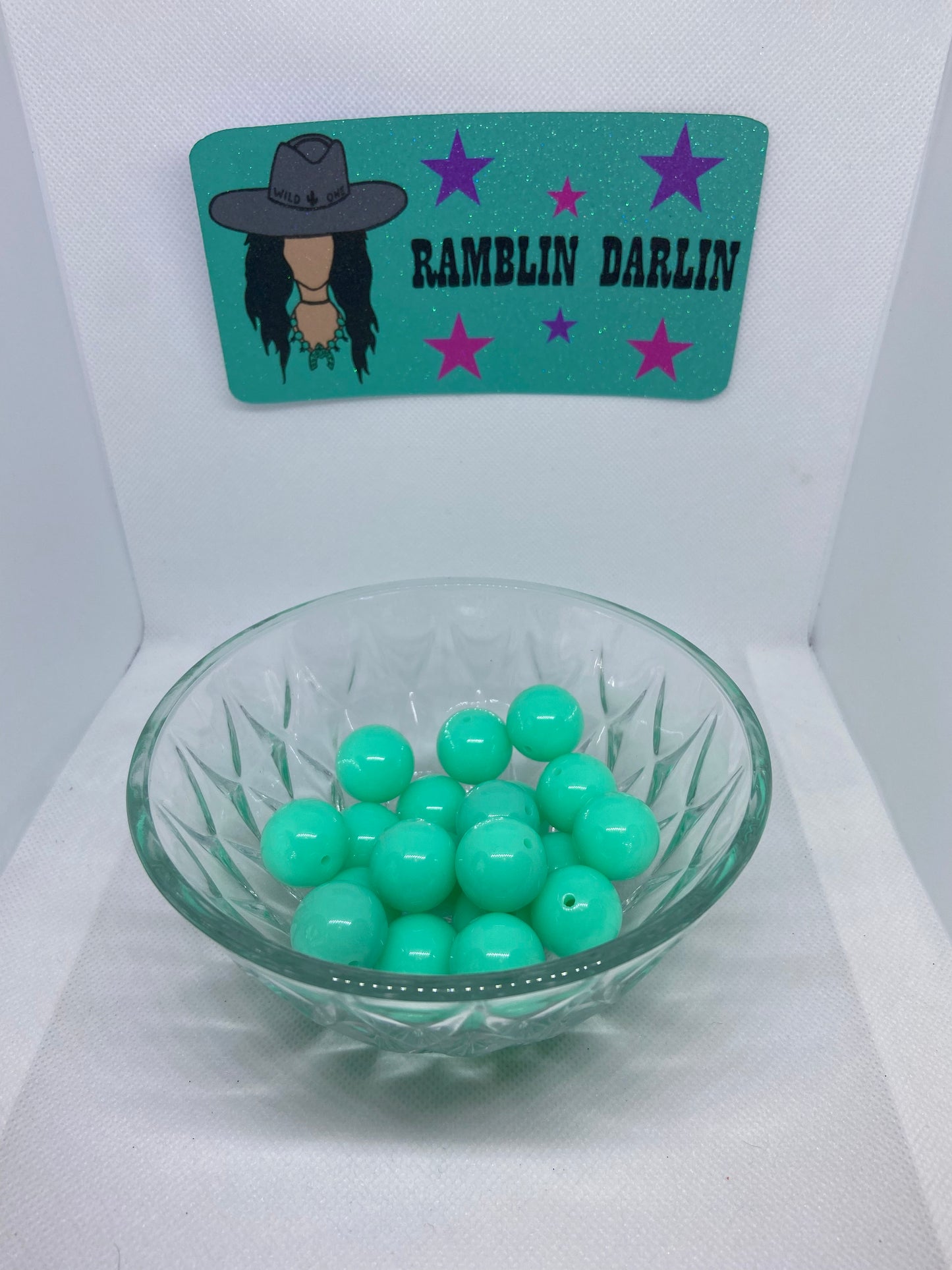 Mint Bubblegum Beads (10 pk)